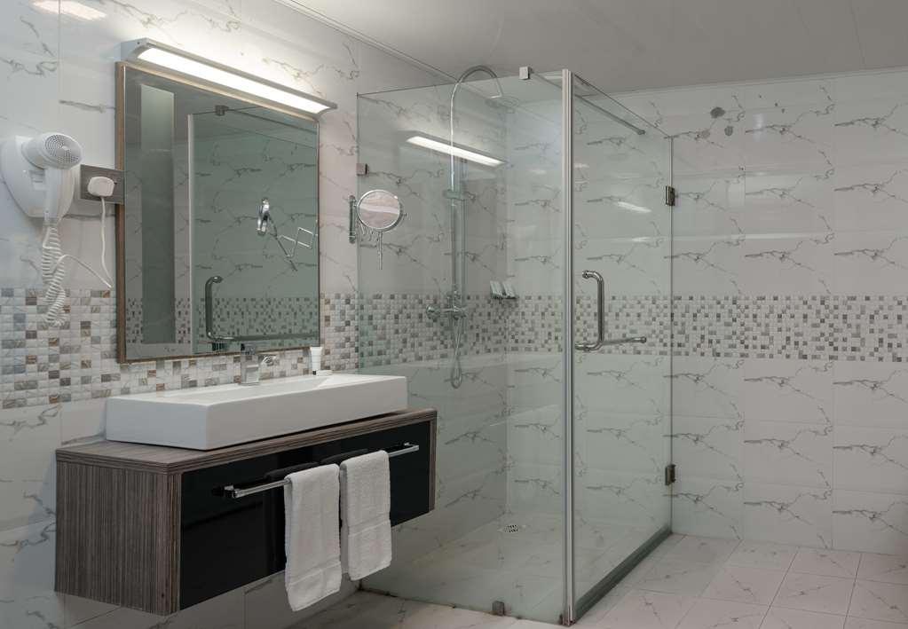 Golden Tulip Dar Es Salaam City Center Hotel Δωμάτιο φωτογραφία