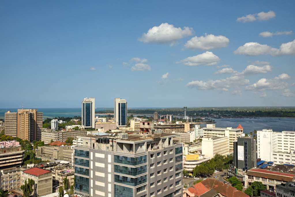 Golden Tulip Dar Es Salaam City Center Hotel Εξωτερικό φωτογραφία