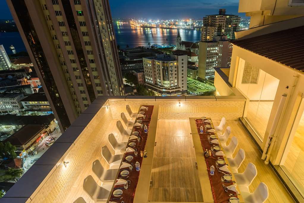 Golden Tulip Dar Es Salaam City Center Hotel Εστιατόριο φωτογραφία